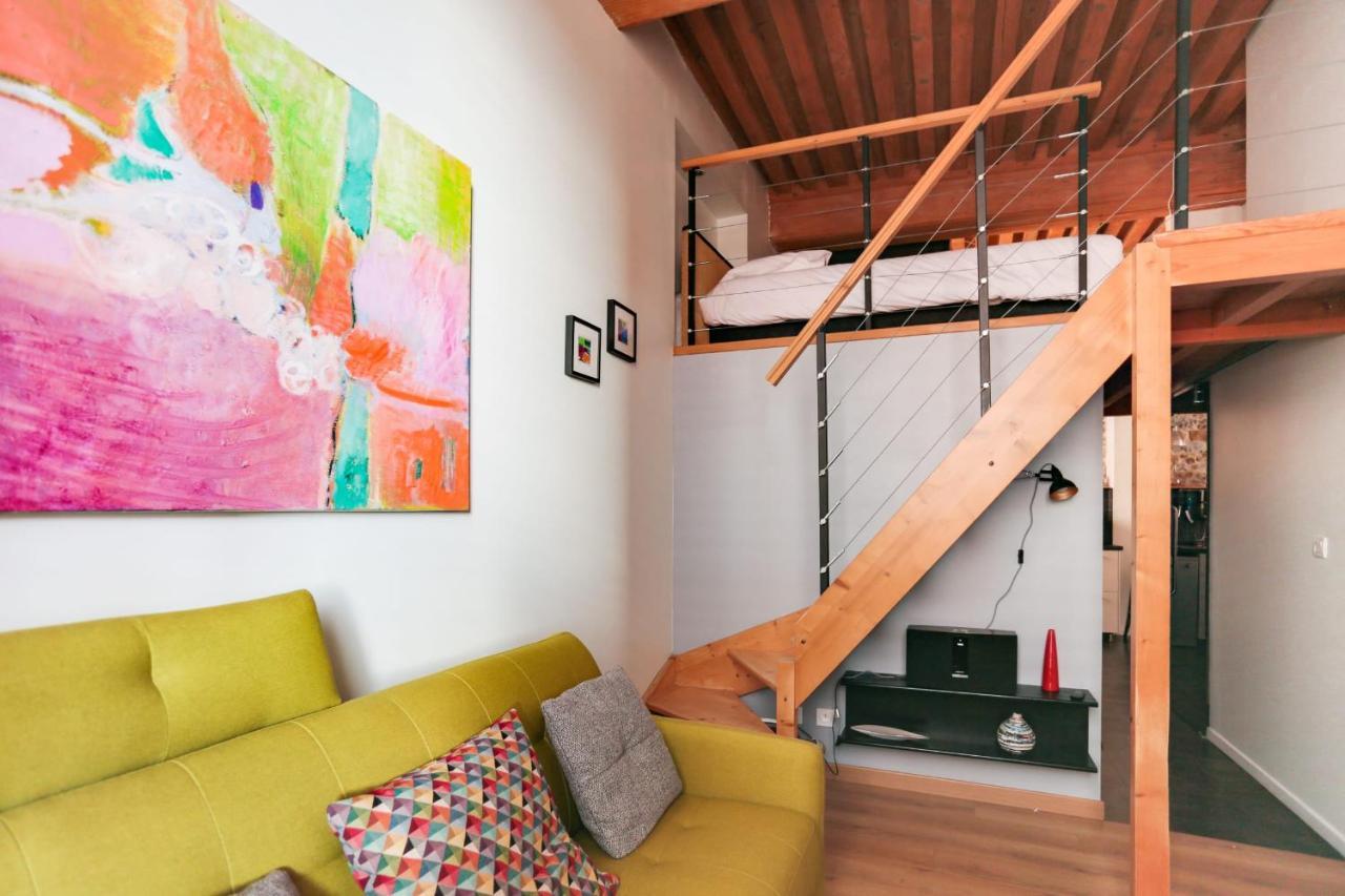 Апартаменты Guestready - Charmant Loft Croix-Paquet Pour 2 Лион Экстерьер фото