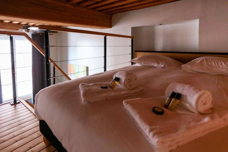 Апартаменты Guestready - Charmant Loft Croix-Paquet Pour 2 Лион Экстерьер фото