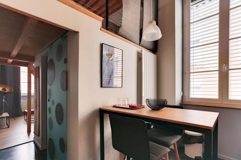 Апартаменты Guestready - Charmant Loft Croix-Paquet Pour 2 Лион Экстерьер фото